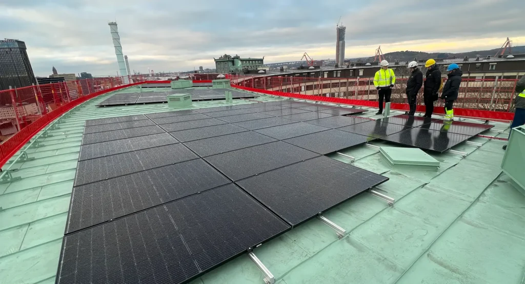 Solcellspaneler på Norra Liden